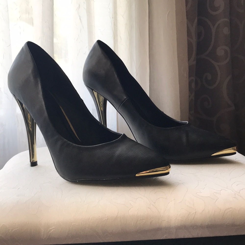 Black/Gold stiletto heels - Charlotte Russe
